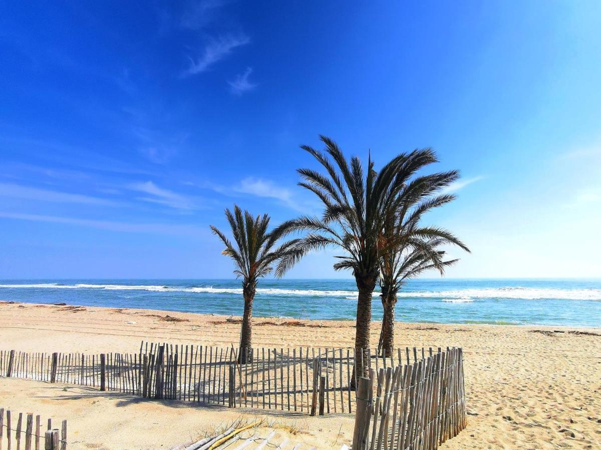 Les Marines III: Seaside Comfort with Garden Apartment Le Barcares Exterior photo